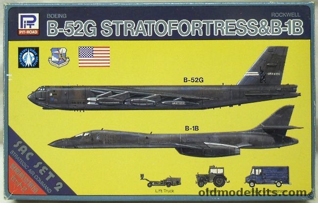 Pit Road 1/700 SAC Set 2 Strategic Air Command B-52G Stratofortress and B-1B Bone With Ground Equipment, S-3 plastic model kit